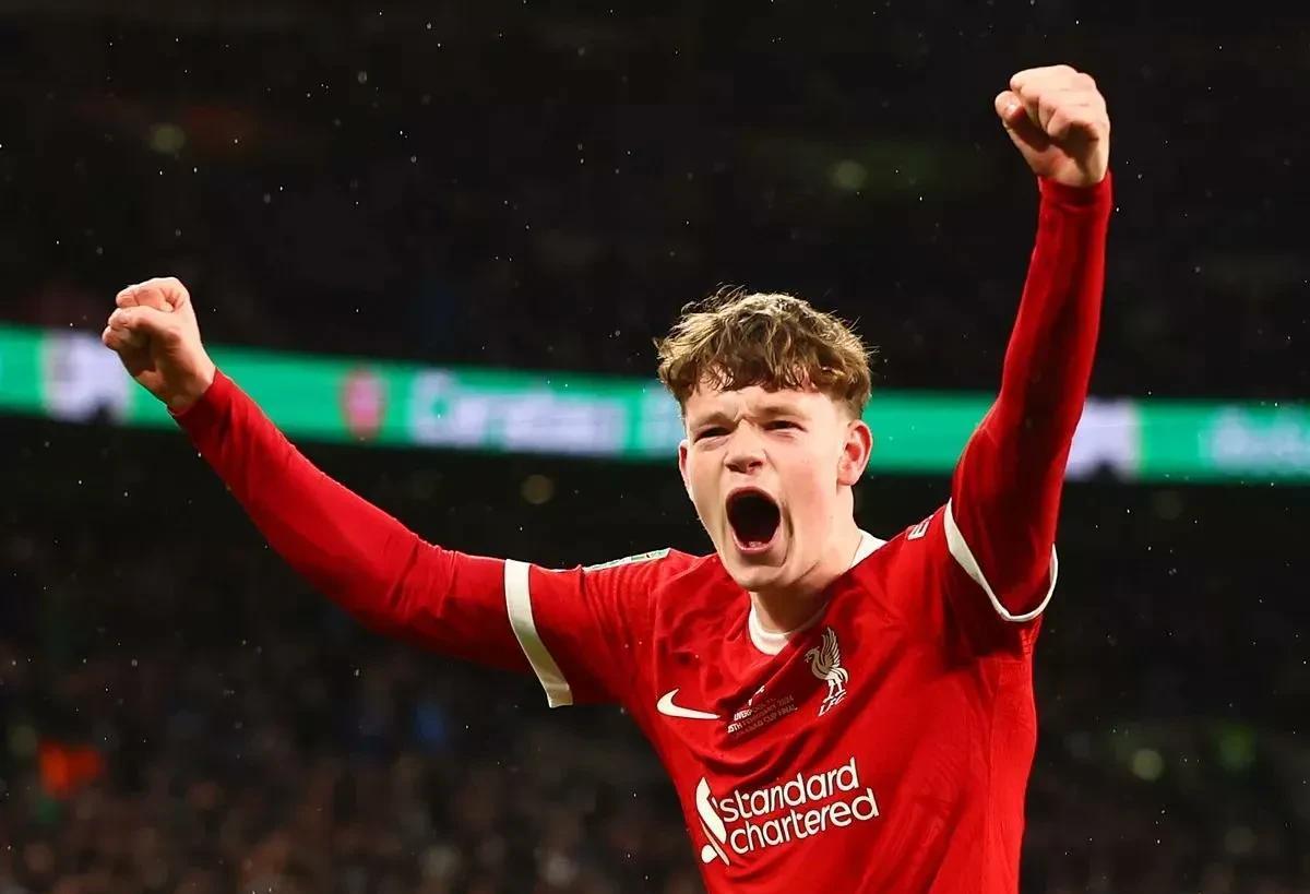 包含沃尔夫斯堡年轻球员崭露头角,成为队内焦点的词条 包含沃尔夫斯堡年轻球员崭露头角,成为队内焦点的词条