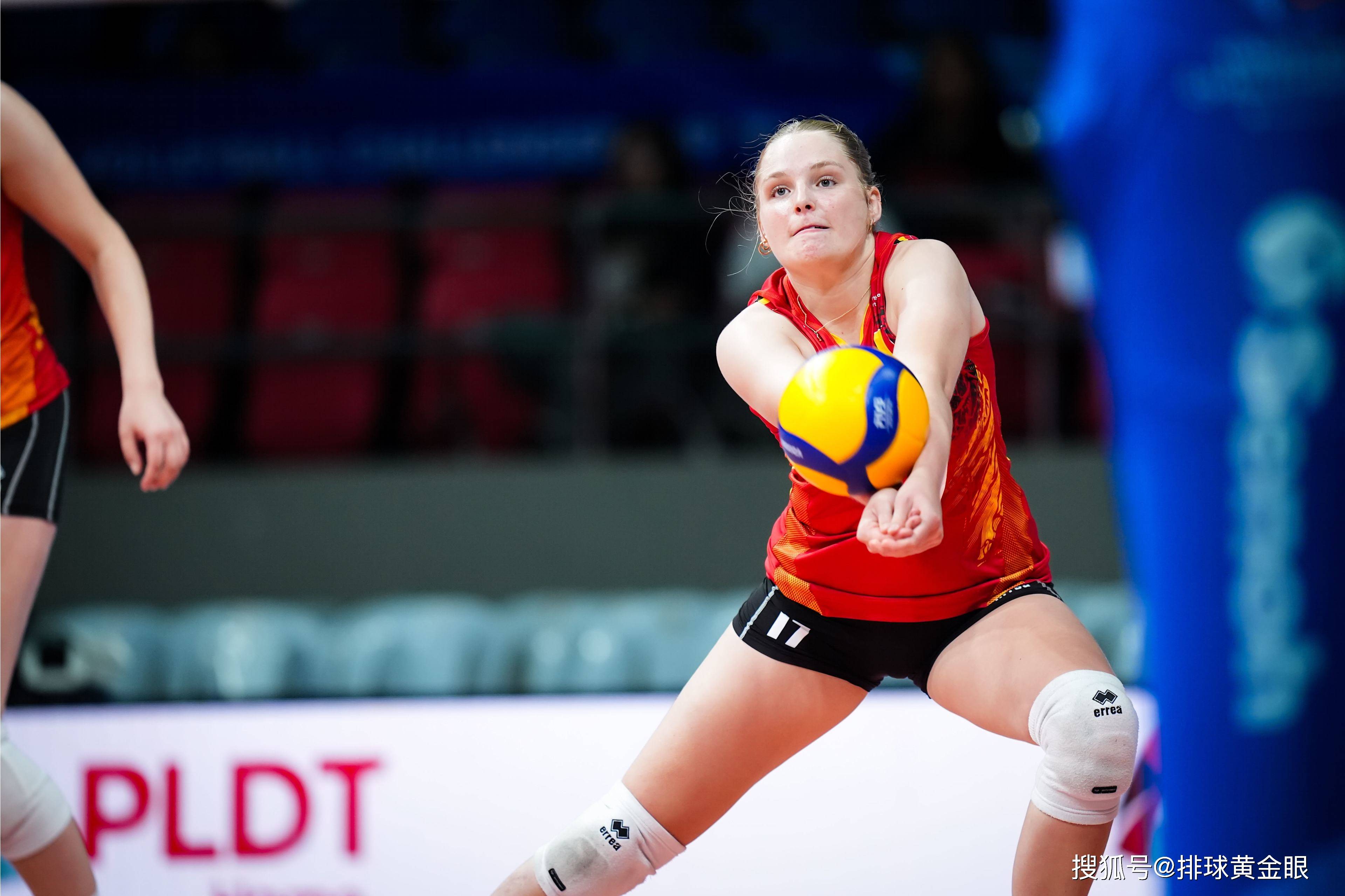 瑞典队在排球赛中实现逆转,晋级决赛 瑞典队在排球赛中实现逆转,晋级决赛