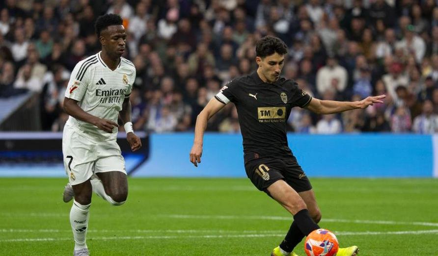 爱游戏下载-巴黎圣日耳曼客场战平，遭遇赛季首失分的简单介绍