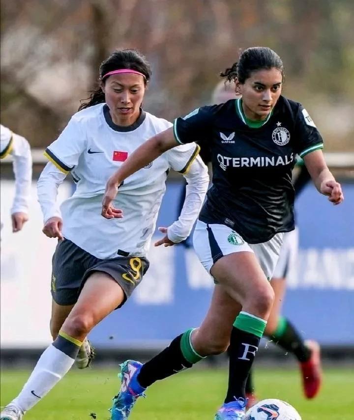 AYX体育赛事-包含女足比赛精彩纷呈，中国队实力超群的词条