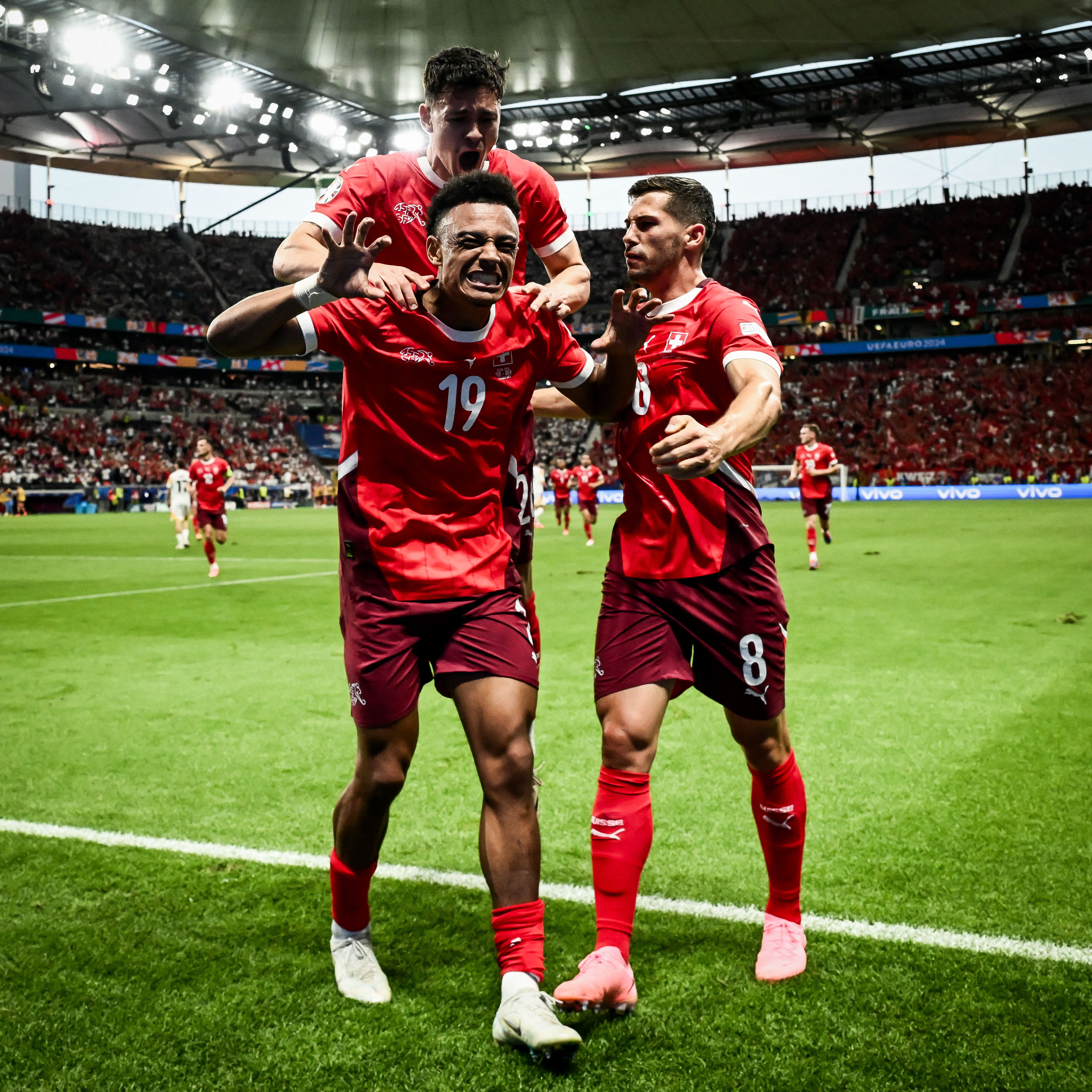 瑞士全力以赴，力争在欧洲赛场上获得更多胜利的简单介绍