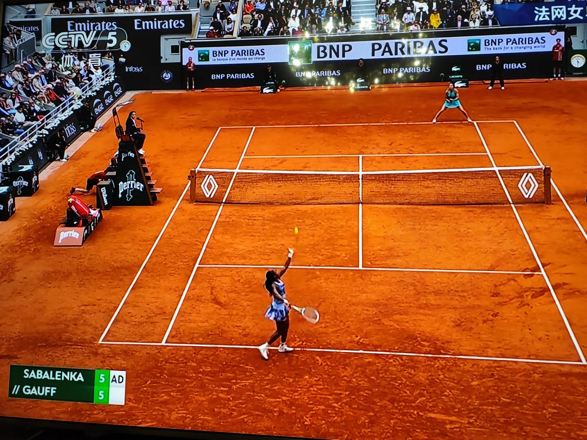 关于日本网球队鏖战意大利网球队,克耶高斯统治全场的信息 关于日本网球队鏖战意大利网球队,克耶高斯统治全场的信息